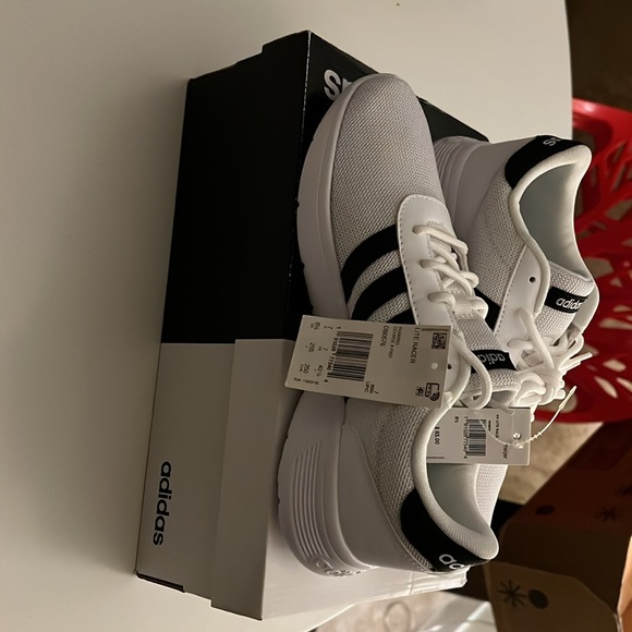 NWT Women’s Adidas Athletic Shoes - Picture 5 of 10